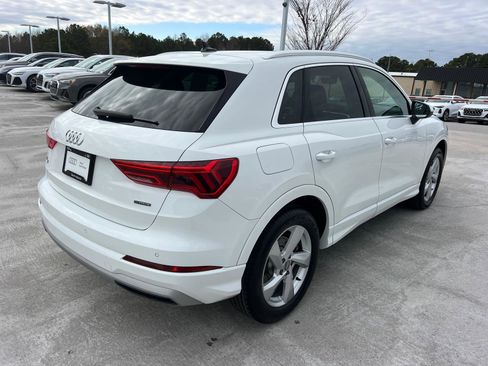 Used 2020 Audi Q3 2.0T Premium w/ Convenience Package image 5