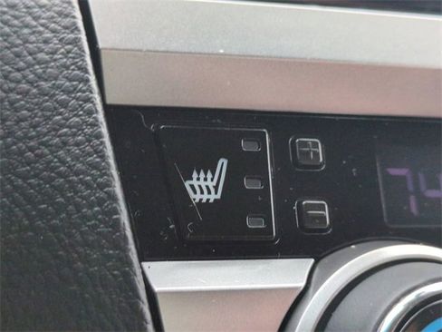 Used 2017 Subaru Outback 2.5i Premium image 22