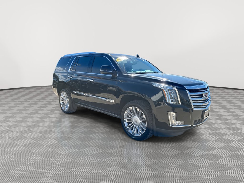 Used 2017 Cadillac Escalade Platinum AWD/4WD image 2