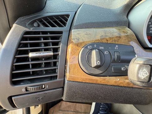 Used 2006 BMW Z4 3.0si image 16