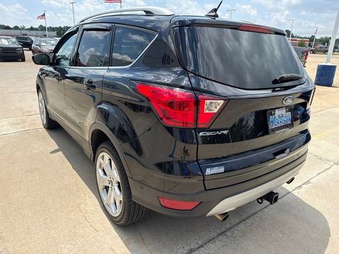 Used 2019 Ford Escape Titanium AWD/4WD image 6