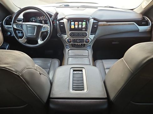 Used 2019 GMC Yukon XL Denali w/ Denali Ultimate Package AWD/4WD image 20