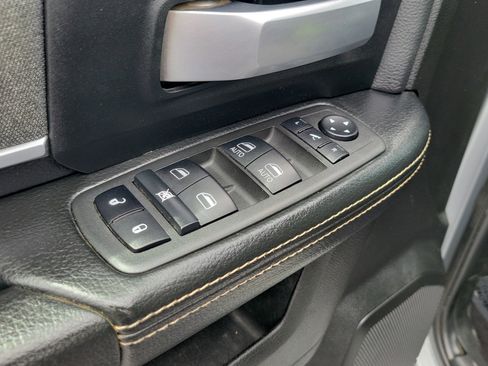 Used 2022 RAM 3500 Big Horn w/ Level 1 Equipment Group AWD/4WD image 19