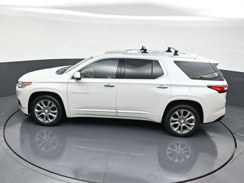 Used 2018 Chevrolet Traverse Premier w/ Driver Confidence II Package image 18