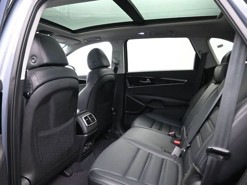 Used 2020 Kia Sorento SX w/ SX LED Lighting Package image 26