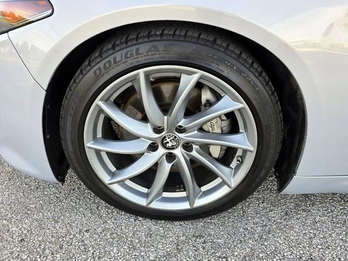 Used 2023 Alfa Romeo Giulia Sprint image 8