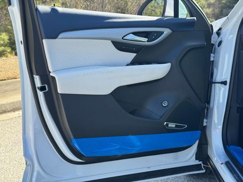 New 2026 Buick Envision Avenir image 18