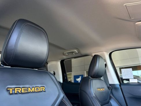Certified 2025 Ford Maverick Tremor AWD/4WD image 20