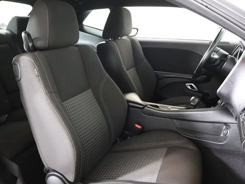 Used 2023 Dodge Challenger SXT image 24