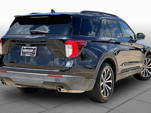 Used 2022 Ford Explorer ST-Line RWD image 13