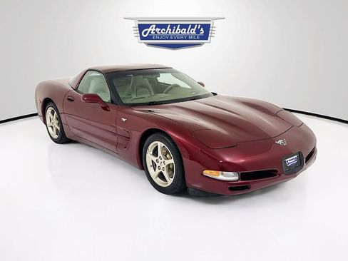 Used 2003 Chevrolet Corvette Coupe w/ Preferred Equipment Group RWD image 1