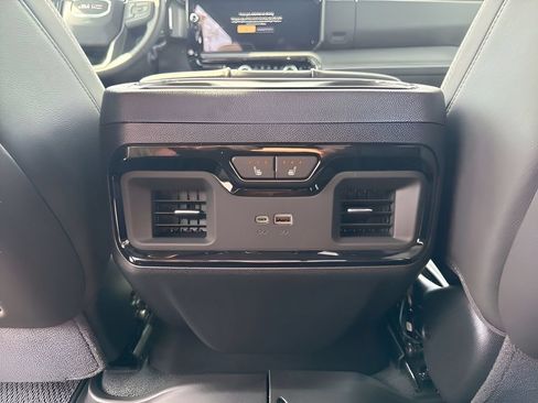 New 2026 GMC Sierra 2500 AT4X AWD/4WD image 30