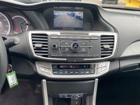 Used 2015 Honda Accord LX image 11