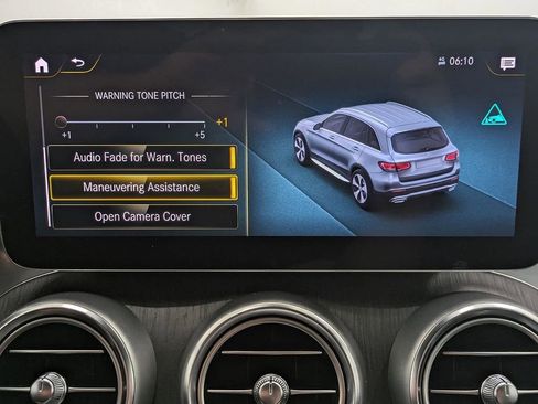 Used 2022 Mercedes-Benz GLC 300 4MATIC image 36