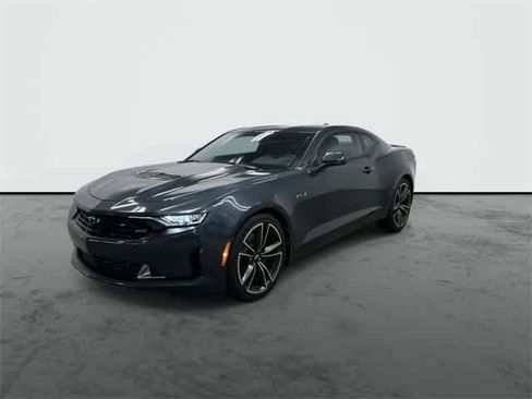 Used 2021 Chevrolet Camaro LT w/ RS Package image 7