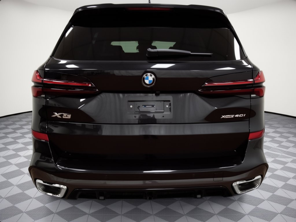 Used 2026 BMW X5 xDrive40i w/ M Sport Package AWD/4WD image 11