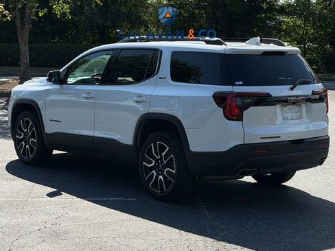 Used 2021 GMC Acadia SLT w/ Elevation Edition FWD image 3