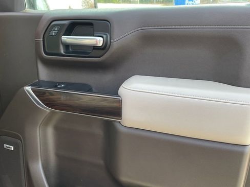 Used 2020 GMC Sierra 1500 SLT w/ SLT Premium Plus Package image 14