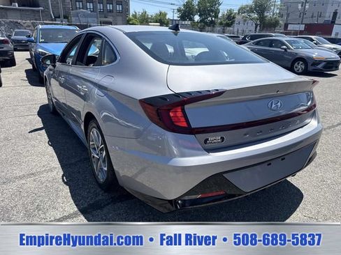 Certified 2023 Hyundai Sonata SEL w/ Cargo Package FWD image 7