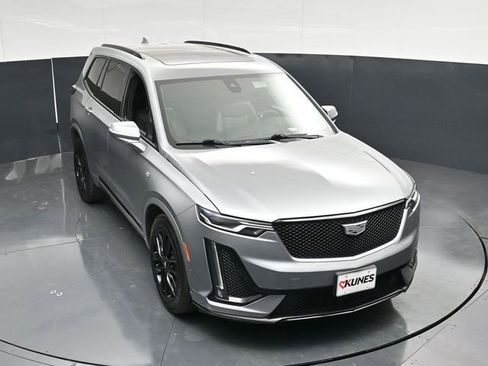 Used 2024 Cadillac XT6 Sport w/ LPO, Onyx Lite Package AWD/4WD image 53