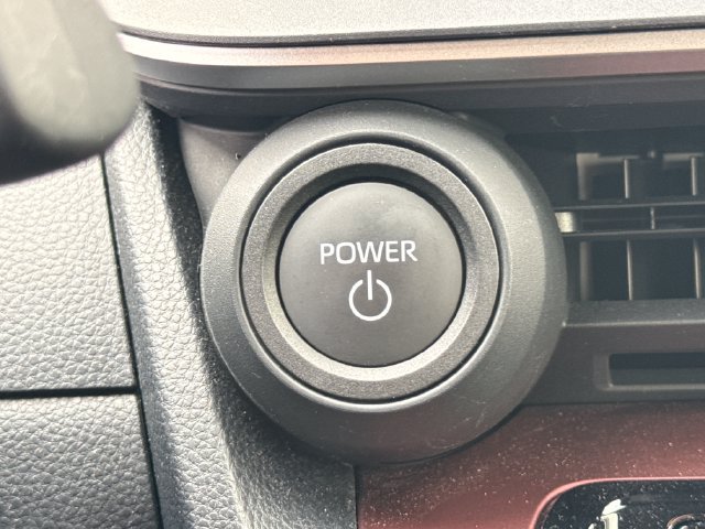 Used 2026 Toyota Prius Plug-In Hybrid FWD image 31