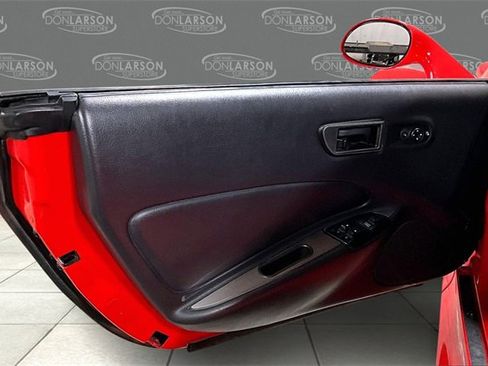 Used 1999 Plymouth Prowler Base image 11