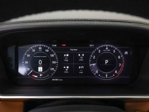 Used 2018 Land Rover Range Rover Sport Supercharged AWD/4WD image 38