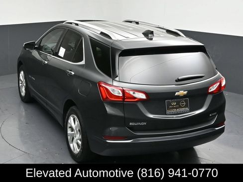 Used 2018 Chevrolet Equinox Premier FWD image 23