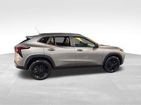 New 2026 Chevrolet Trax ACTIV w/ Sunroof Package image 10