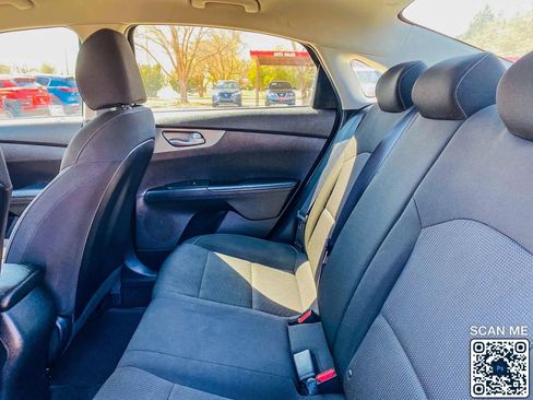 Used 2021 Kia Forte LXS image 25