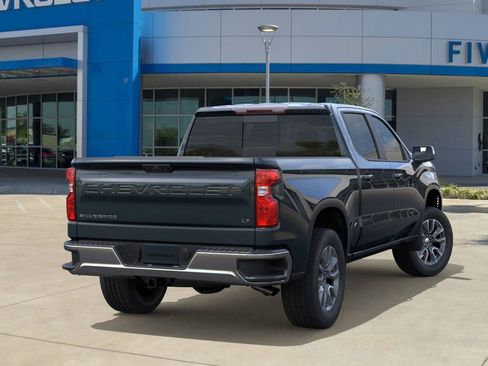 New 2026 Chevrolet Silverado 1500 LT w/ Convenience Package II RWD image 4