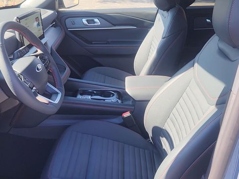 New 2026 Ford Explorer ST-Line image 14