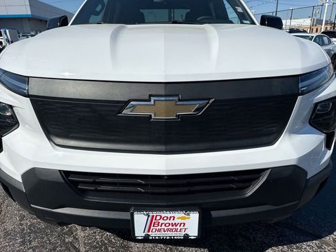 Used 2024 Chevrolet Silverado EV W/T AWD/4WD image 30