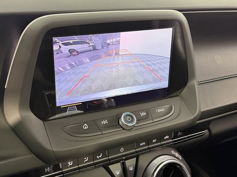 Used 2019 Chevrolet Camaro SS image 17