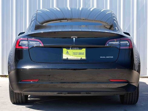 Used 2021 Tesla Model 3 Long Range image 10