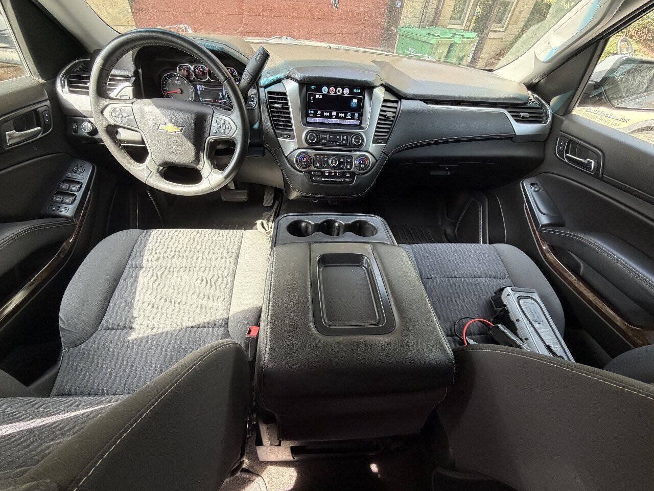 Used 2018 Chevrolet Tahoe LS w/ Skid Plate Package AWD/4WD image 14