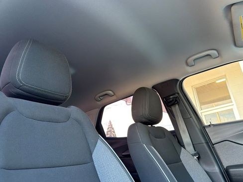 Used 2021 Chevrolet TrailBlazer LS w/ LPO, Blackout Package FWD image 14