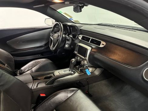 Used 2015 Chevrolet Camaro SS w/ RS Package RWD image 11