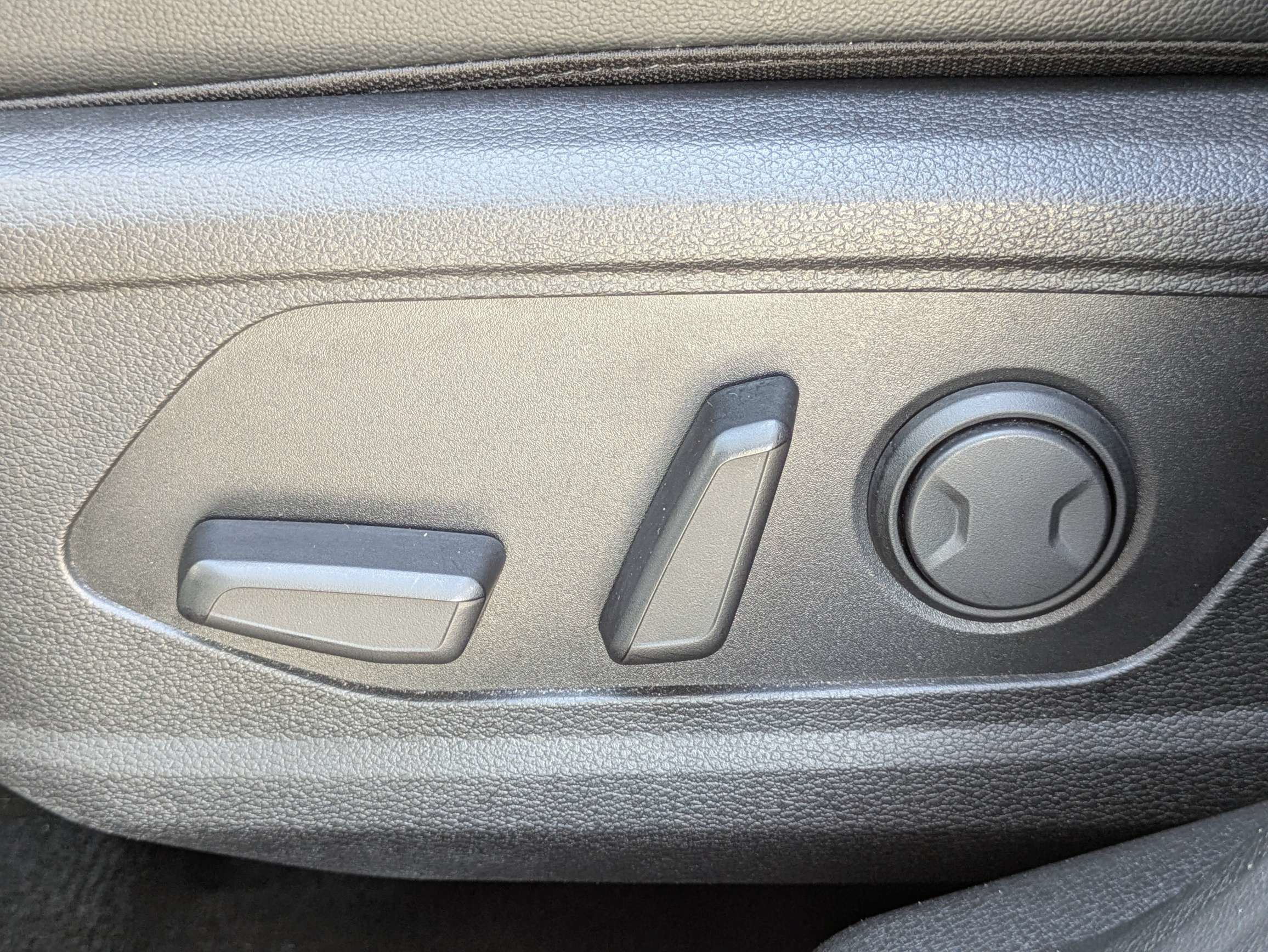 Used 2023 Kia Sportage EX FWD image 20