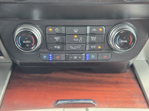 Used 2020 Ford F150 King Ranch w/ Equipment Group 601A Luxury AWD/4WD image 14