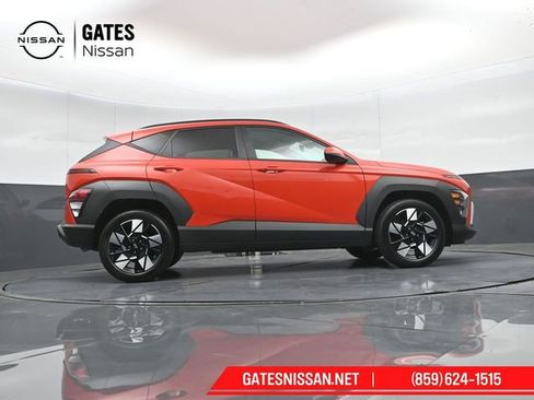 Used 2024 Hyundai Kona SEL FWD image 38