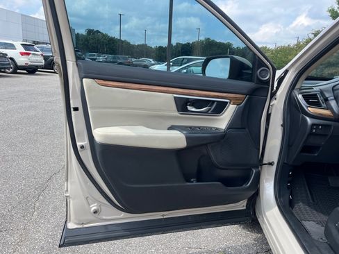 Used 2018 Honda CR-V EX image 33