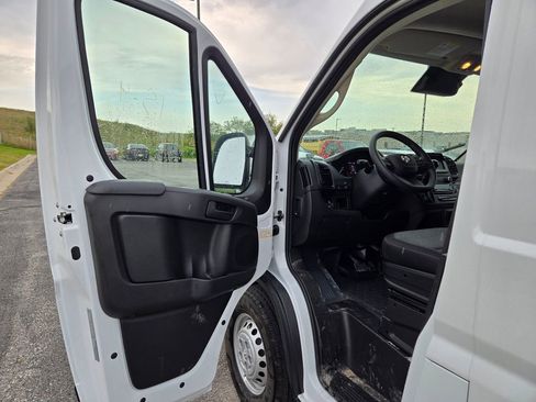 New 2026 RAM ProMaster 2500 w/ Convenience Group image 10