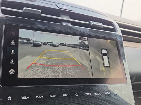 Certified 2023 Hyundai Tucson Limited AWD/4WD image 13