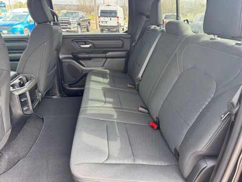 New 2026 RAM 1500 Express AWD/4WD image 8