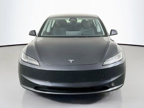 Used 2024 Tesla Model 3 Standard Range RWD image 3