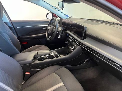 Used 2024 Hyundai Sonata SEL FWD image 11