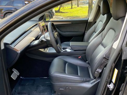 Used 2023 Tesla Model Y Performance image 28