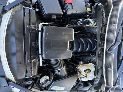 Used 2021 Chevrolet Suburban High Country image 10