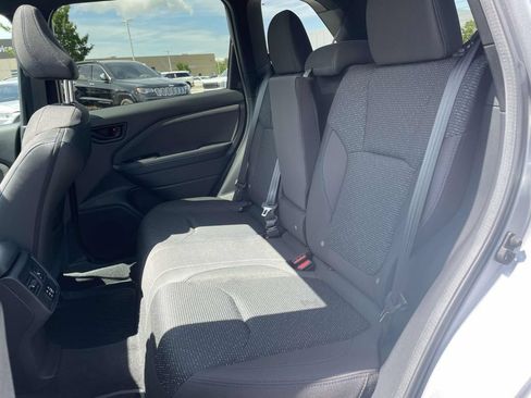 Certified 2026 Subaru Forester Premium w/ Base/Premium Plus Package AWD/4WD image 4
